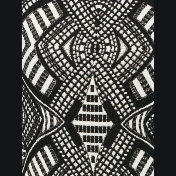 Alice + Olivia Geometric Pattern Mini Dress - Picture 4 of 4